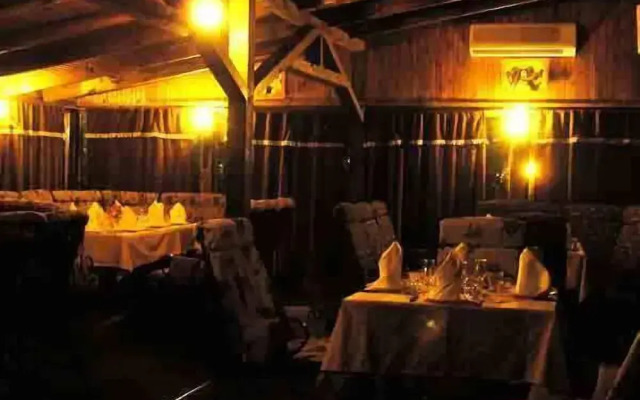 Отель Senator's Park