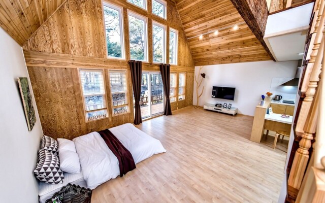 Browncabin Pension
