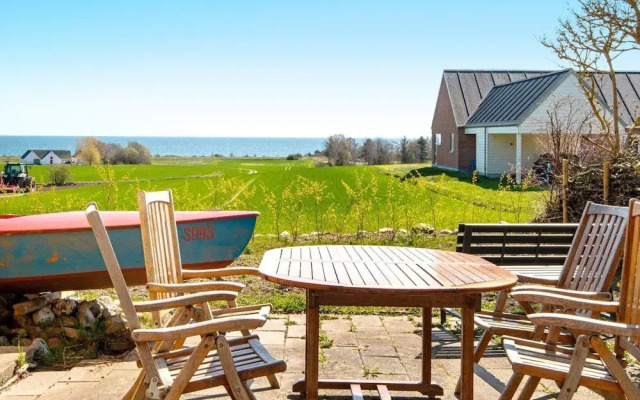 6 Person Holiday Home in Ebeltoft
