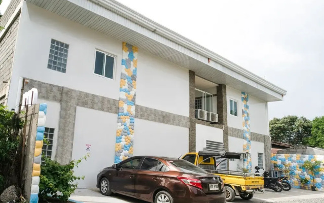 OYO 630 Sena Gladyz Suites