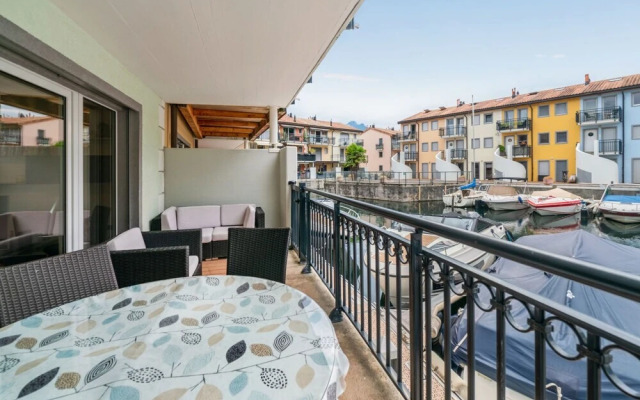 Marina Port Valais - INH 37790