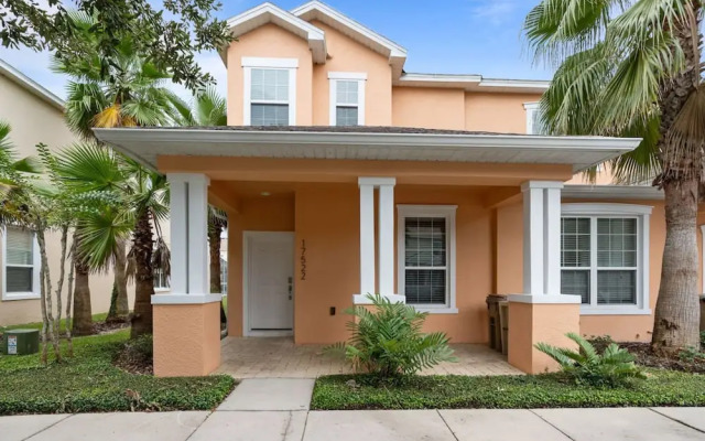 Peaceful 3BR Oasis Private Pool