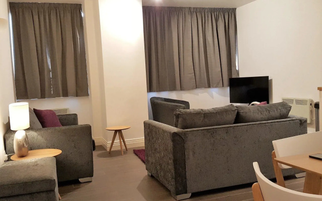 StayHere at Thornhill House