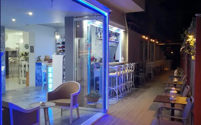 Thalia deco City & Beach Hotel