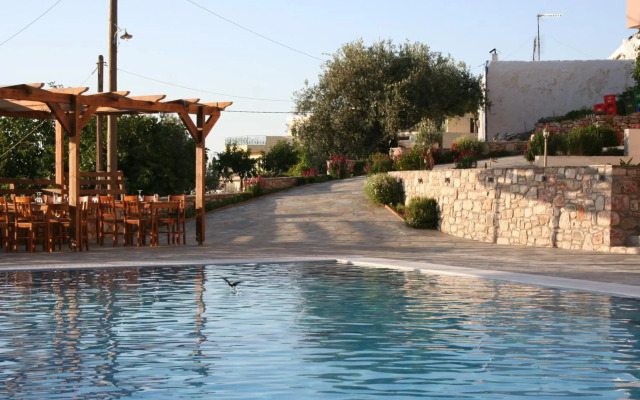 Ataviros Hotel