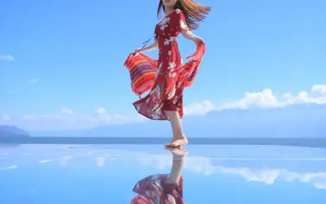 Sea Light Seascape Resort Hotel (Dali Yixi · Harbor Hotel)
