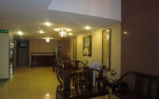Nui Thanh Hotel