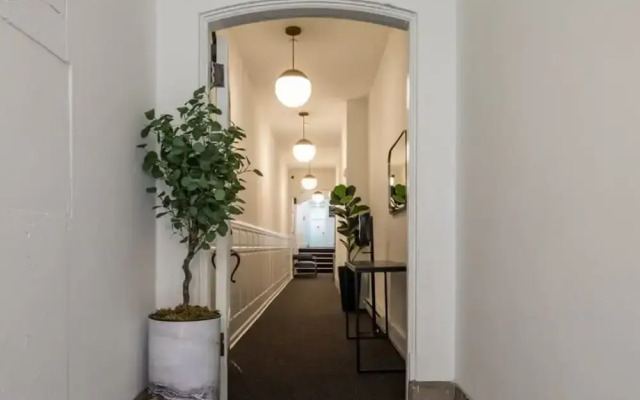 Sosuite 1BR Apt w W/d, Desk Alcove