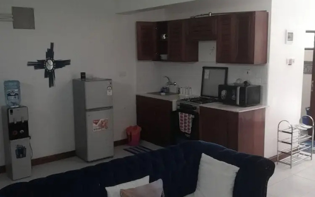 Pontoon Residence & Suites