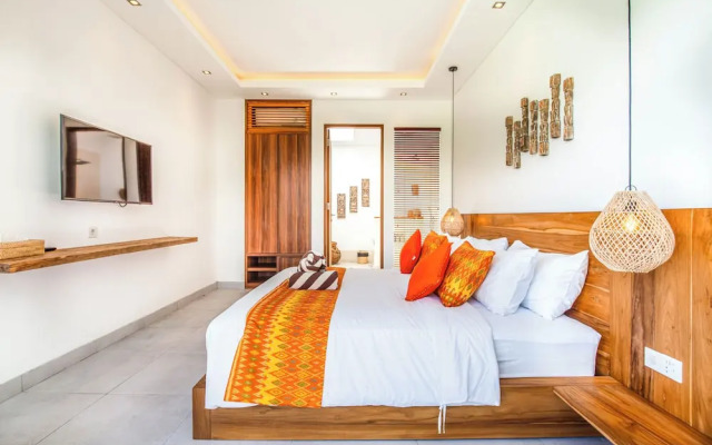 Modern 4 BR Villa 400m to the Beach in Canggu