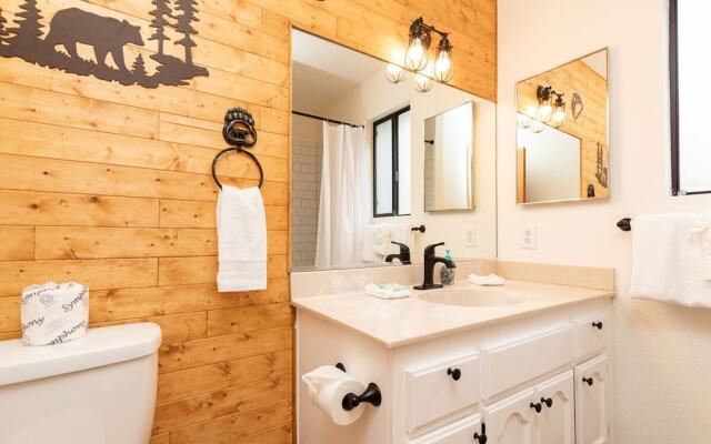 Treehouse-1902 by Big Bear Vacations