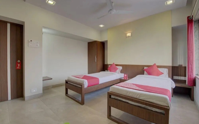 Hotel Ashwamedh Residency by OYO Rooms