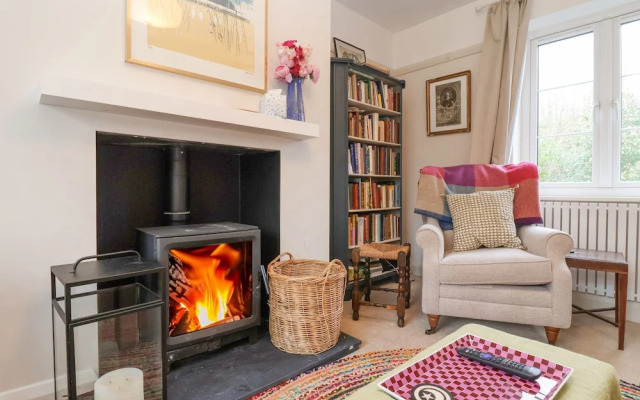 3 Chantry Cottages