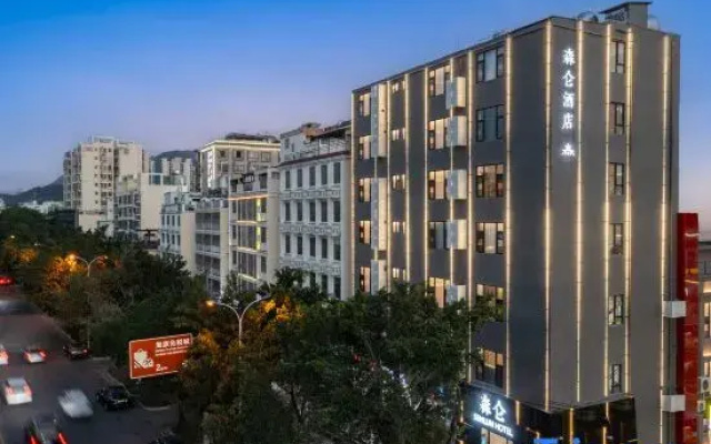 Sanya Senlun Hotel