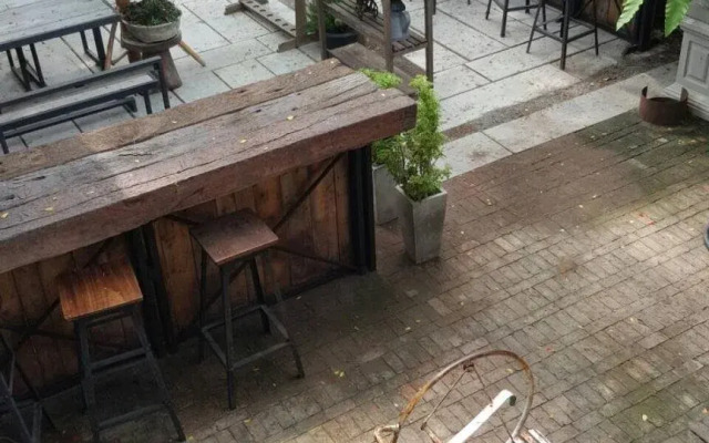 Country Lakeview Hotel