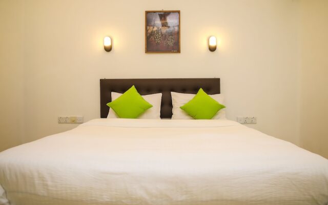 Negombo Beach by Flipflop Hostels