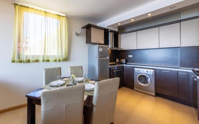 Supreme Beach Apartments