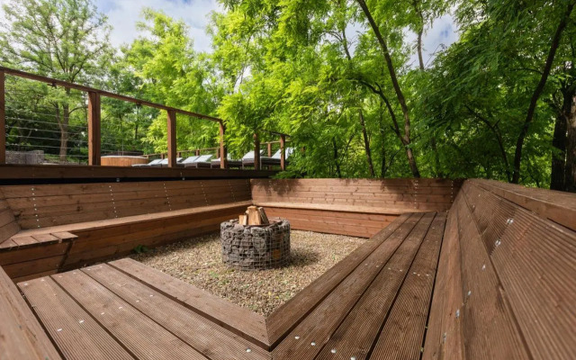 Tree House