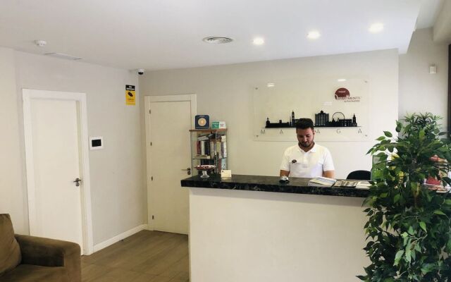 Apartamentos Pinar Malaga Centro