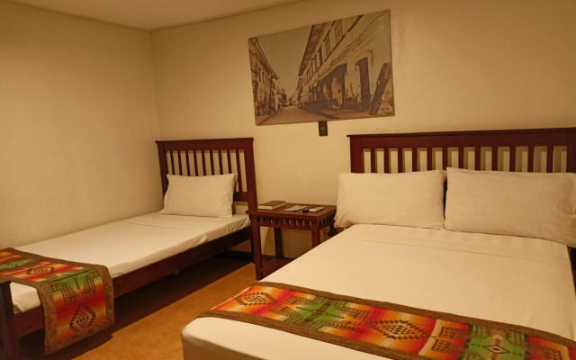 Metro Vigan Inn - Annex