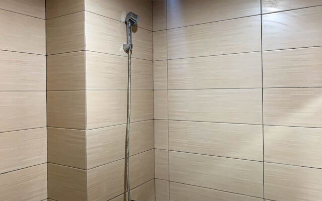 Comfort Studio Room At Margonda Residence 5 Apartment