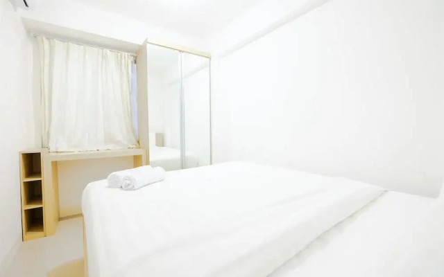 Simply & Clean Bassura City Apartment