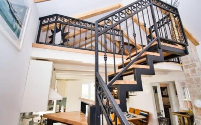 Beach House Calendula