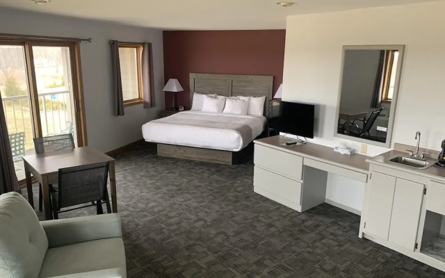 Cherry Hills Golf & Lodge
