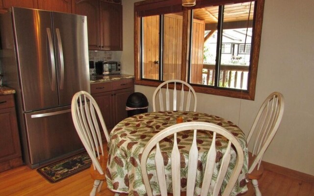 022 - Johan's Village Haus