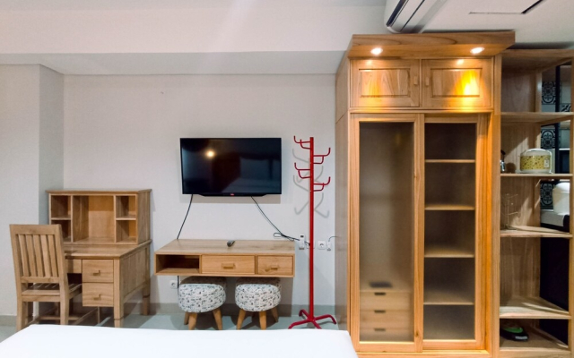 Best Modern Studio At Patraland Amarta Apartment