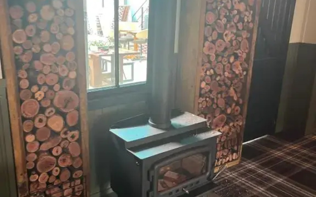 Tyalgum hotel