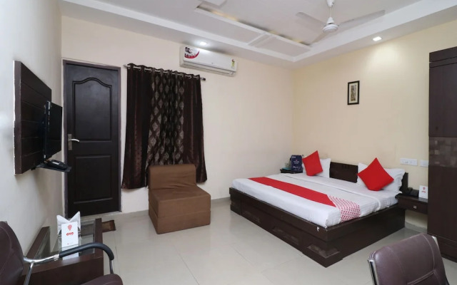 OYO 22872 Hotel Shivam Fort View