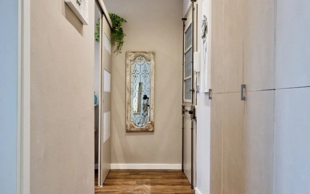 Borgo Dora Balcony Flat