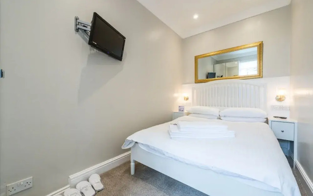 Stylish Apartment 12 Minutes Tube to Oxford Street With Free Wifi and air con