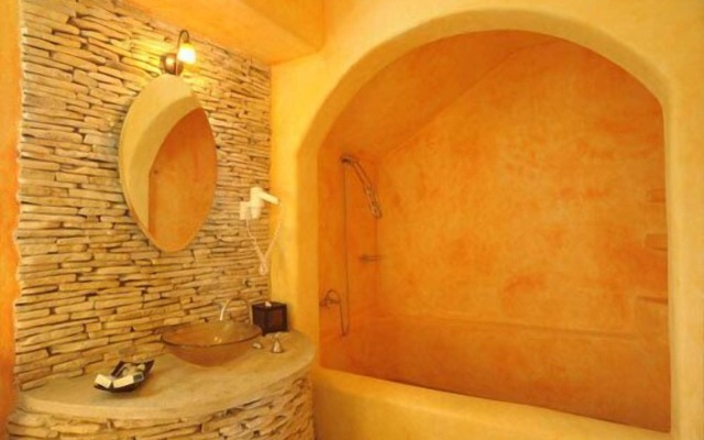 Medusa Beach Resort and Suites
