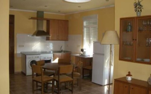 Pontevedra 101872 2 Bedroom Apartment By Mo Rentals