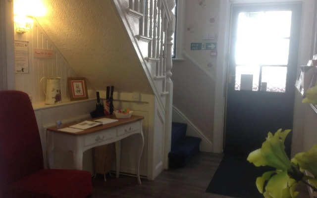 Cleasewood Guest House
