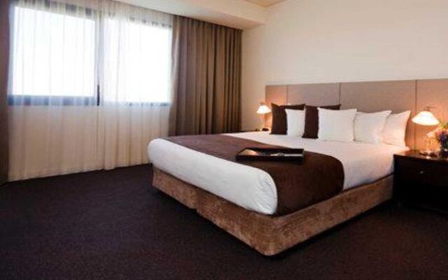 Mantra Melbourne Melton