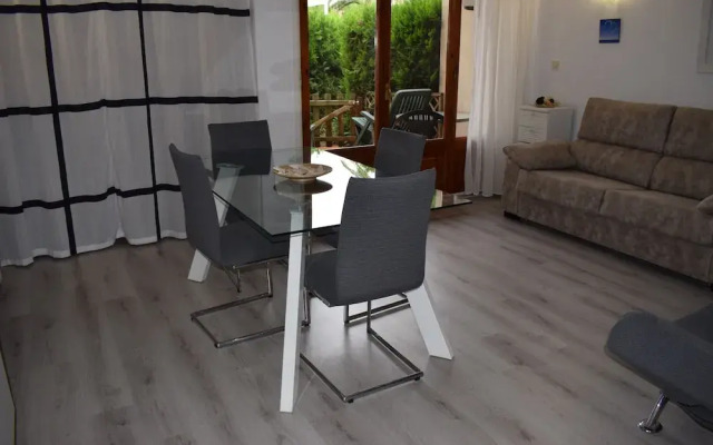297-apartamento,piscina,parking Privado