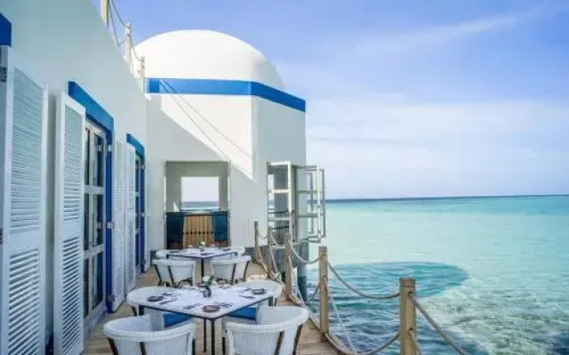 InterContinental Maldives Maamunagau Resort by IHG