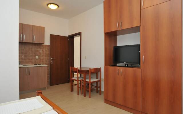 Apartments Bracanovic
