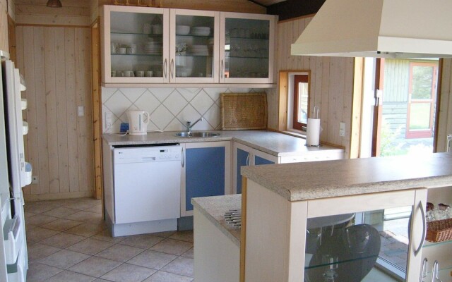 8 Person Holiday Home in Vaeggerlose