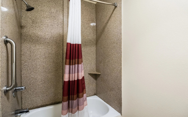 Red Roof Inn Murfreesboro