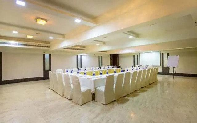 Sukh Hotel, Juhu