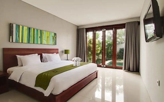 Apple Villas & Apartments
