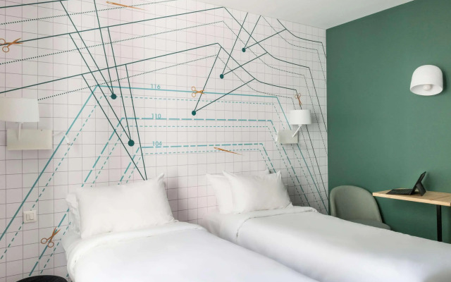 ibis Styles Asnieres Centre Hotel
