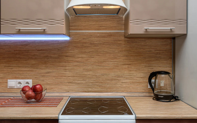 Альянс на улице Героев Самотлора