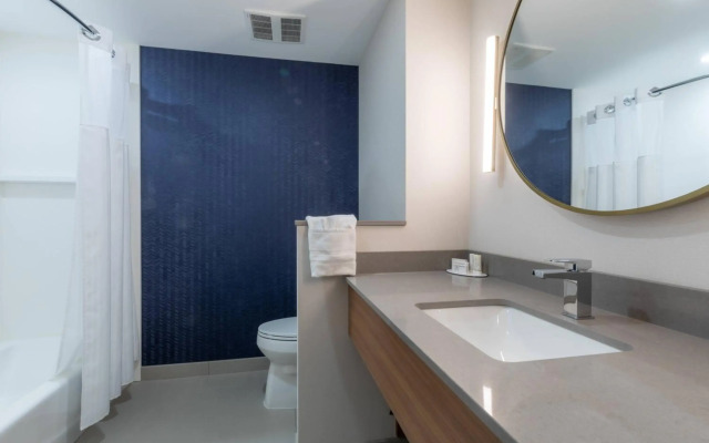 Fairfield Inn & Suites by Marriott Salmon Arm