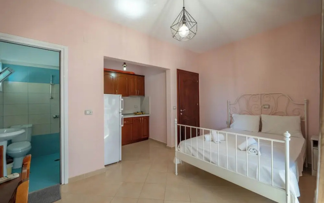 Sunny Villa