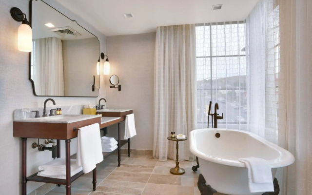 The Advenire, Autograph Collection